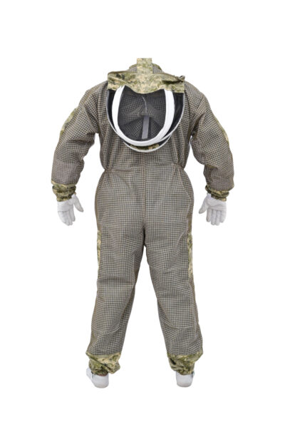 Camu Green 3 Layer Bee Suit With Round Veil - Image 4